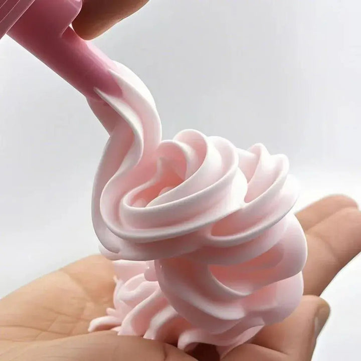 Creamy Eyelash Foam CleanserSwaniyalashes