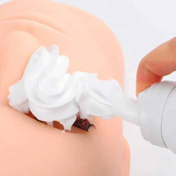 Creamy Eyelash Foam CleanserSwaniyalashes