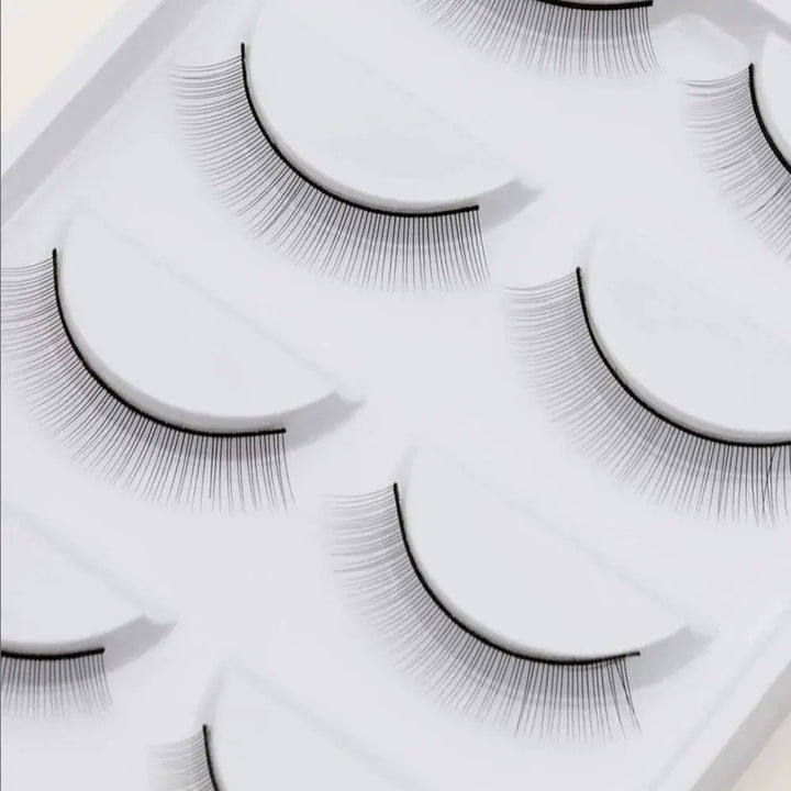 Practicing False Eyelashes - Swaniyalashes