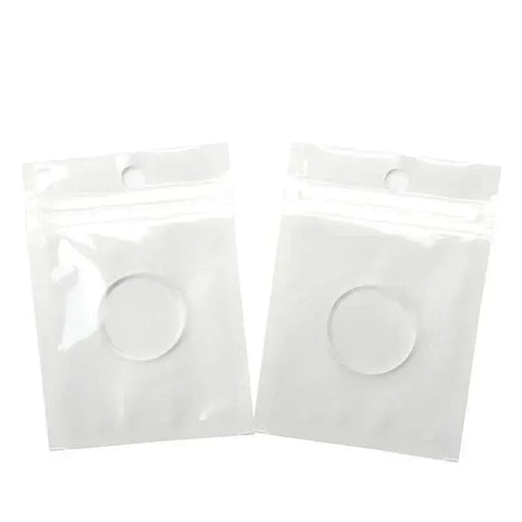 Eyelash Fanning Bubble
